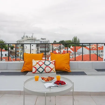 One Bedroom In - Balcony With River Views By Lisbeyond Apartament Almada